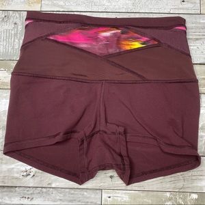 Lululemon reversible maroon wunder under shorts